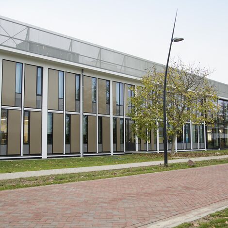 ConceptSystem 77 Doors, CW 50 Standard Façades, CW 50 Façades and CS 77 Hidden Vent Windows - Office building Building N Hengelo located in Hengelo, The Netherlands