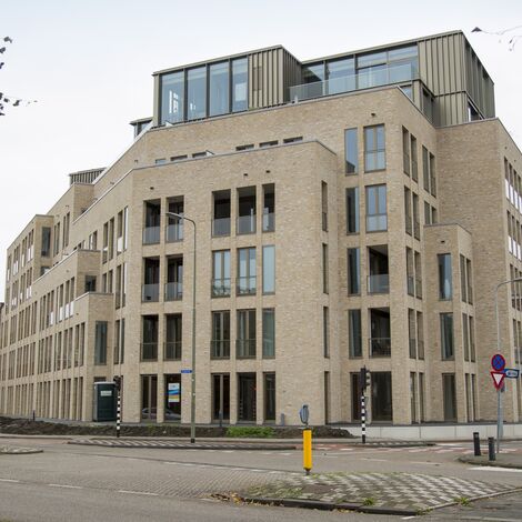 SlimLine 38 Windows, CS 59 Automatic Door Doors, CS 77 Standard Doors and CS 77 Doors - Appartments at Emmaplein located in 's Hertogenbosch, The Netherlands