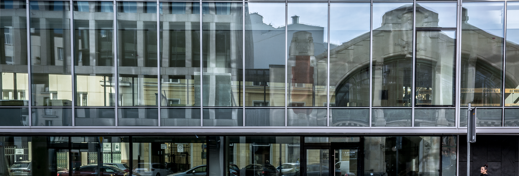 CW 50-HI Façades - The Nest located in Warsaw, Poland