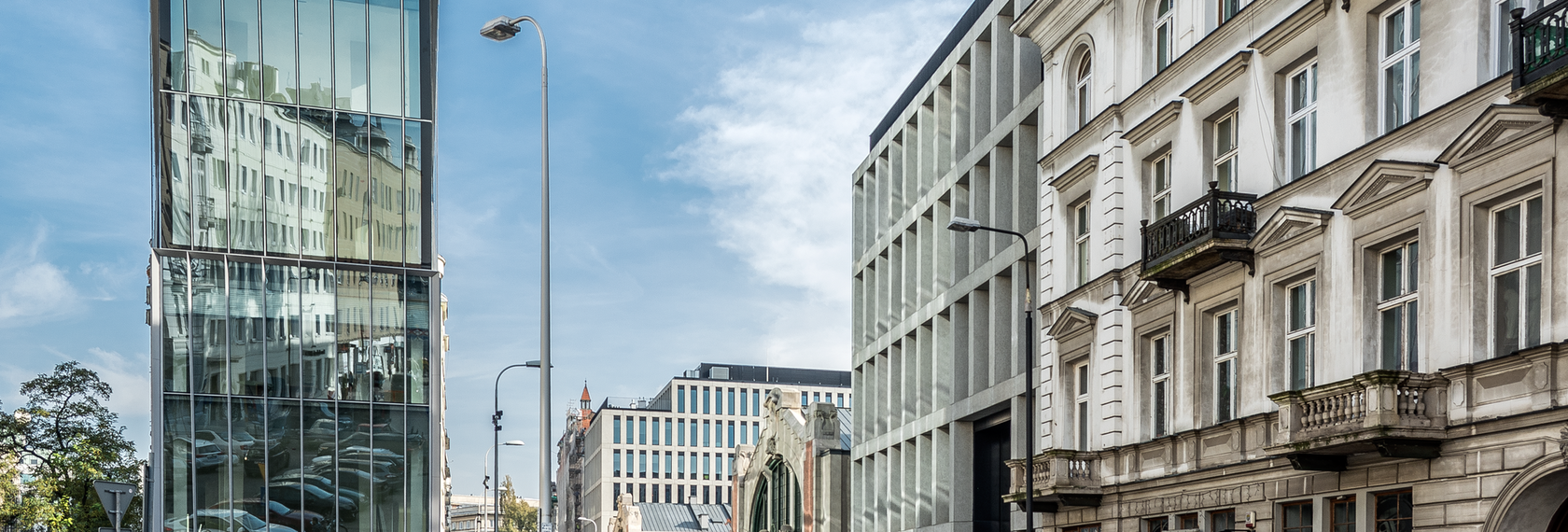 CW 50-HI Façades - The Nest located in Warsaw, Poland