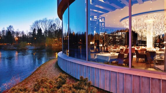 CW 50-SC Façades - Restaurant/Pub Il Lago dei Cigni Restaurant located inRussia