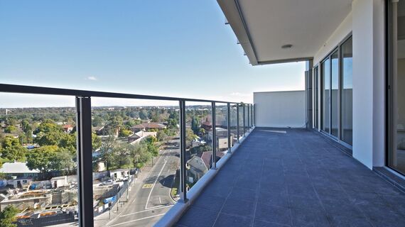 ConceptSystem 59Pa Windows, BriseSoleil 100 Solar Shading, ConceptSystem 59Pa Doors, ConceptWall 50 Façades and CP 50 Sliding & Folding - Apartmentcomplex Albert Street Apartments located in North Parramatta, Australia
